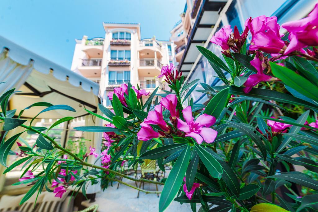 Romance Marine Aparthotel Sunny Beach Exterior foto